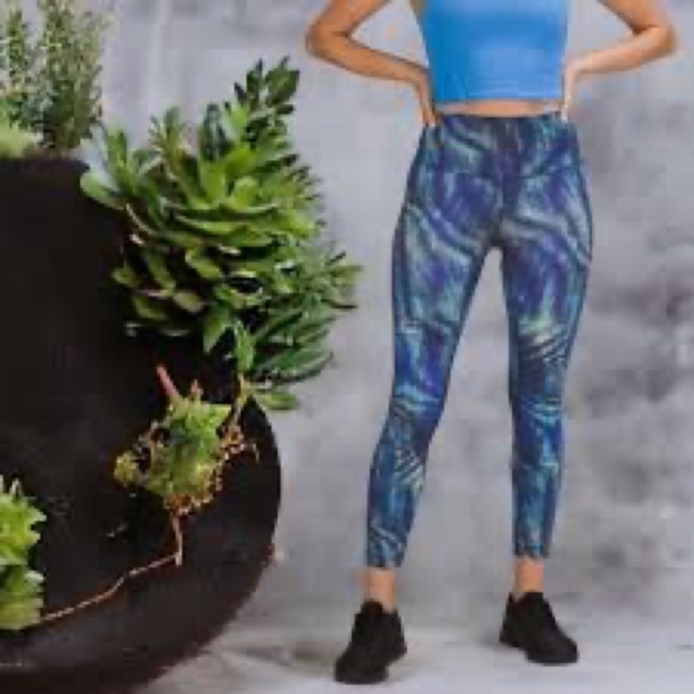 Lululemon Wunder Train HR legging - size 12 like new